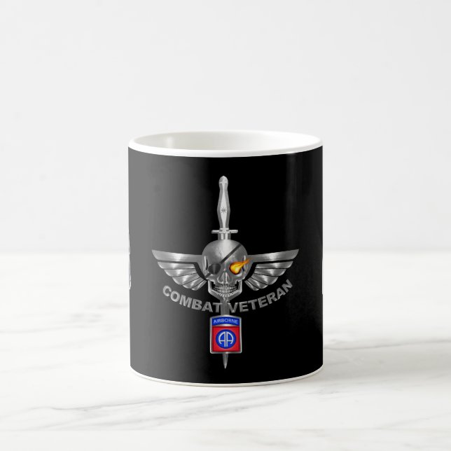 82. Im Flugzeug Division Combat Veteran Phantastis Kaffeetasse (Mittel)