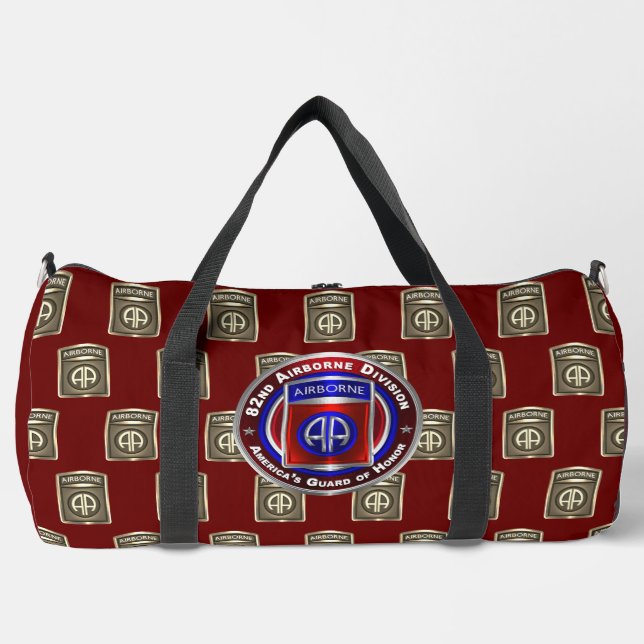 82. Im Flugzeug Division Duffle Bag (Vorderseite)