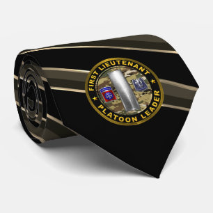 82. Im Flugzeug Division Krawatte