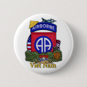82. im Flugzeug Division vietnam war Button