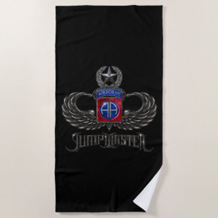 82. Im Flugzeug Jumpmaster Strandtuch