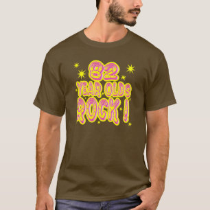 82 Jährige Felsen-! (Rosa) T - Shirt