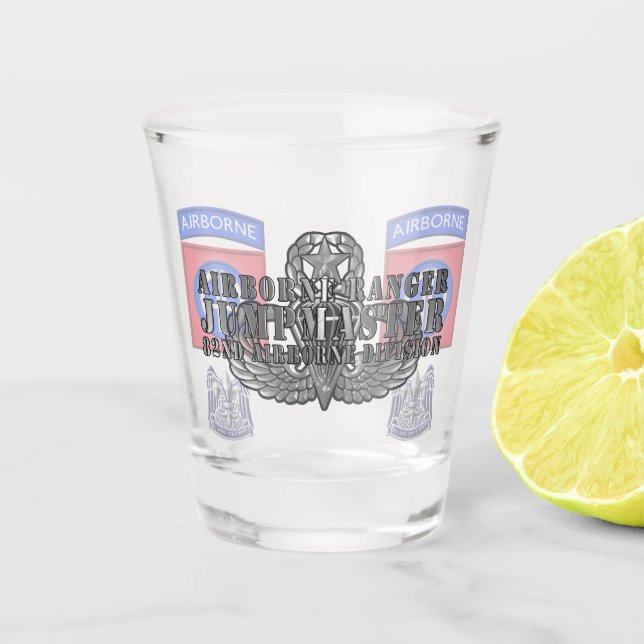 82. Luftlandedivision Sprungmeister Schnapsglas (Vorderseite)