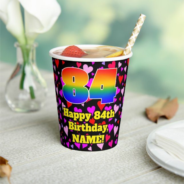 84. Geburtstag: Loving Hearts Pattern, Regenbogen  Pappbecher (In Situ)