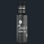 84 Jahre altes Tagesmathematiklehrer 84. Geburtsta Edelstahlflasche<br><div class="desc">Birthday Design Für alle,  die das Horoskop sagen schwierig & Stubborn Aber ganz wert.Tragen Sie es mit Stolz auf die Arbeit,  Schule Gymnastik perfekt,  um mit Shorts,  Leggings oder Jeans für einen lässigen und trendigen Look zu verbinden</div>