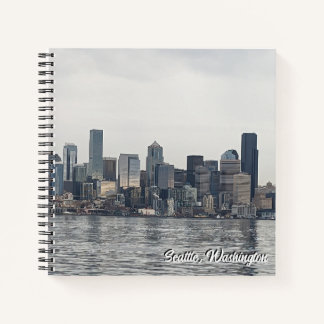 8.5X8.5 Spiral Notebook - Skyline von Seattle, WA. Notizbuch
