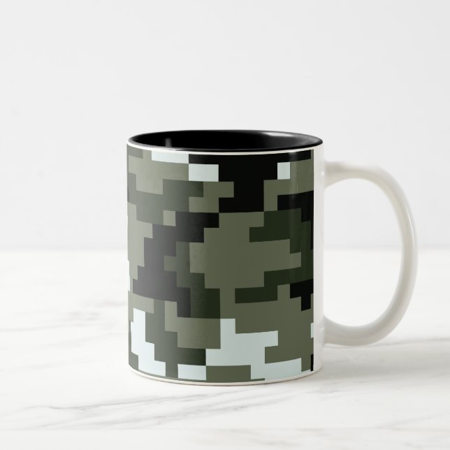 8 Bit Pixel Digital Urban Camouflage / Camouflage Zweifarbige Tasse (Rechts)