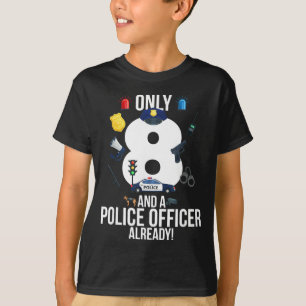 8. Geburtstag Jungen Zitat _nur 8 und ein Polizist T-Shirt