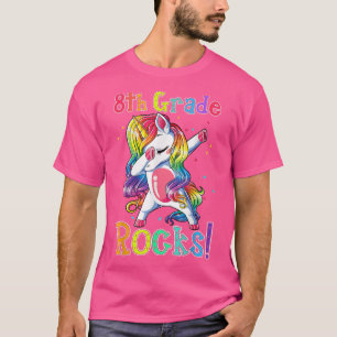 8. Grade Rocks Dabbing Einhorn Funny Zurück zum Sc T-Shirt