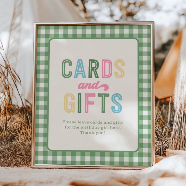 8x10 Girl's Camping Cards and Gifts Sign (Von Creator hochgeladen)