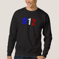 912