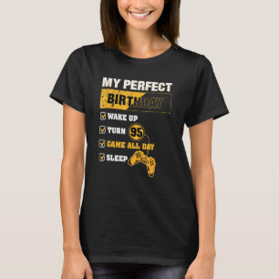 95. Perfect Birthday Gamer 95 Jahre alt Gaming T-Shirt