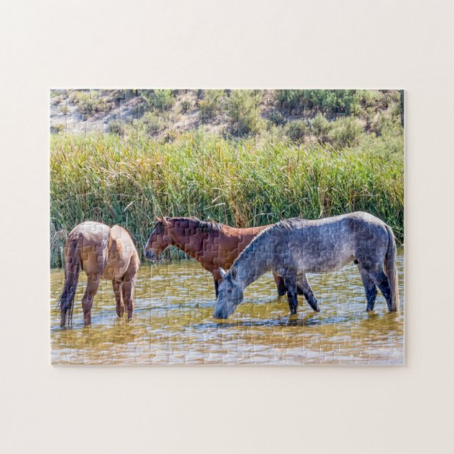 9715-Wilde Mustangs in Fluss Puzzle (Horizontal)