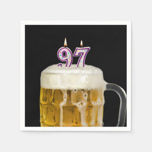 97. Geburtstagsbär auf schwarz Serviette