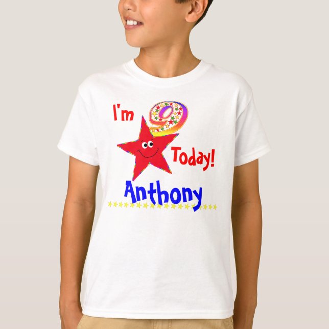 9. Geburtstags-Party-Shirt-Rot-Sterne T-Shirt (Vorderseite)