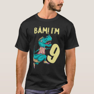 9 Jahre alt 9 Geburtstag Outfit Boy Girl Football  T-Shirt