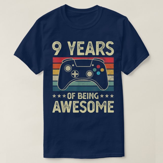 9 Jahre alt Phantastischer lustiger Videospieler 9 T-Shirt (Design vorne)
