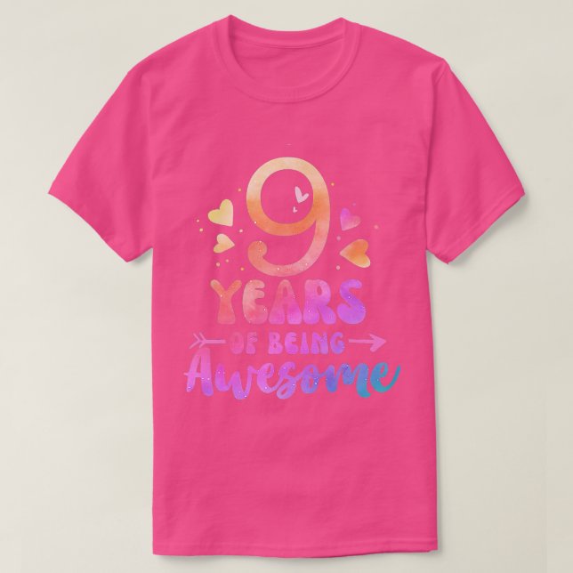 9 Jahre Phantastisch sein dh Dye Hearts 9. Geburts T-Shirt (Design vorne)