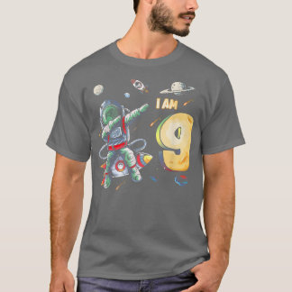 9-jähriger Geburtstagsjunge Astronaut Weltraum 9. T-Shirt