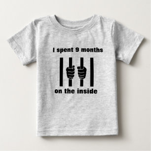 9 Monate Innen Baby T-shirt