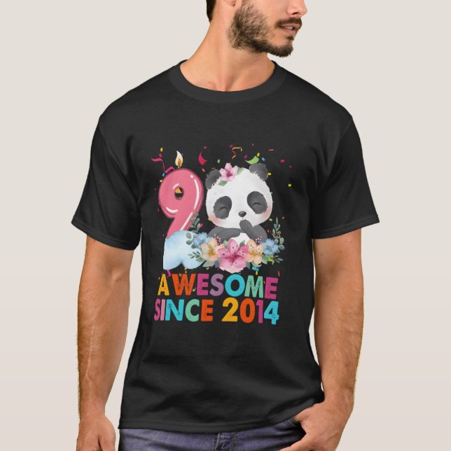9 Phantastisch seit 2014 Panda 9. T-Shirt (Vorderseite)