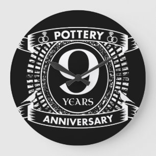 9TH wedding anniversary pottery Große Wanduhr