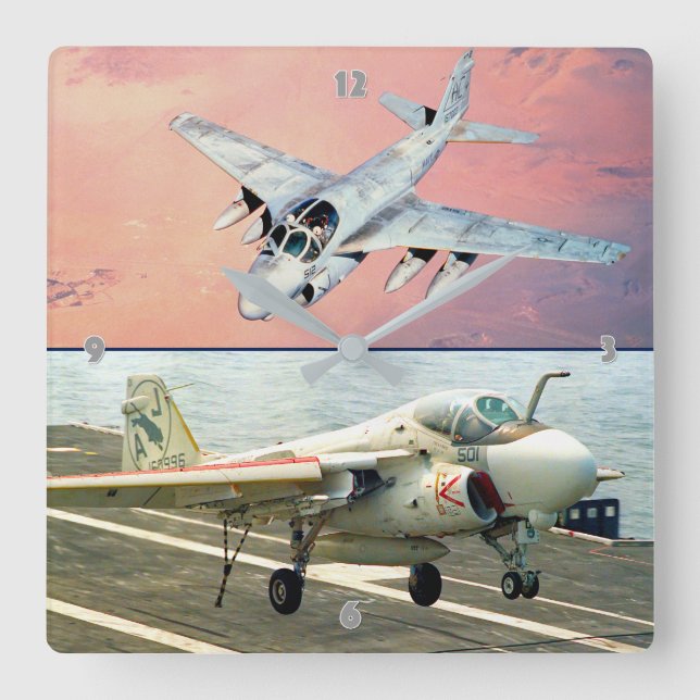 A-6-INTRUDER QUADRATISCHE WANDUHR (Vorderseite)
