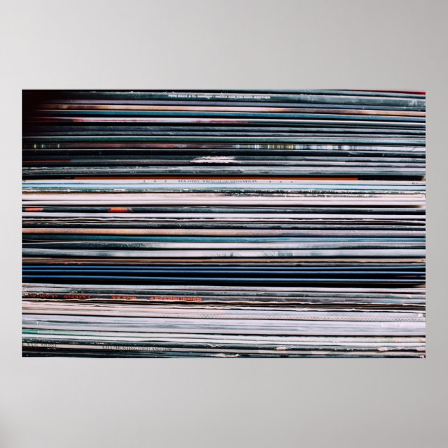 A background consisting of a stack of records in t poster (Vorne)
