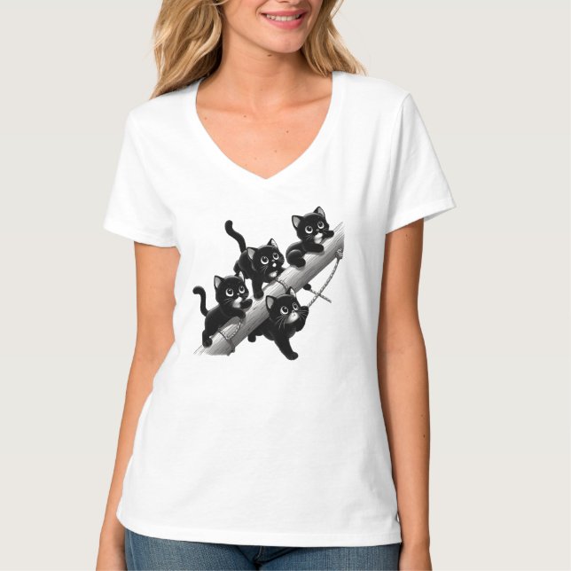 A beautiful and cute design for small black cats T-Shirt (Vorderseite)