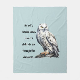 A beautiful white wise Owl Fleecedecke
