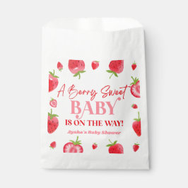 A Berry Sweet Baby Strawberry Baby Shower Geschenktütchen