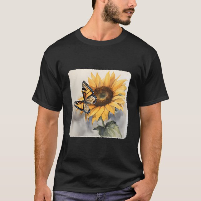 A Butterfly Resting On A Garden Butterfly T-Shirt (Vorderseite)