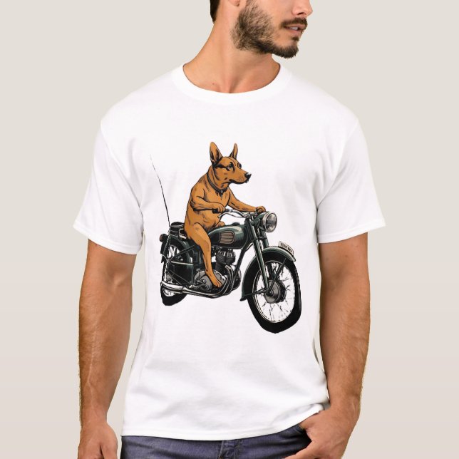 A Cool Dog Riding a Motorcycle T-Shirt (Vorderseite)
