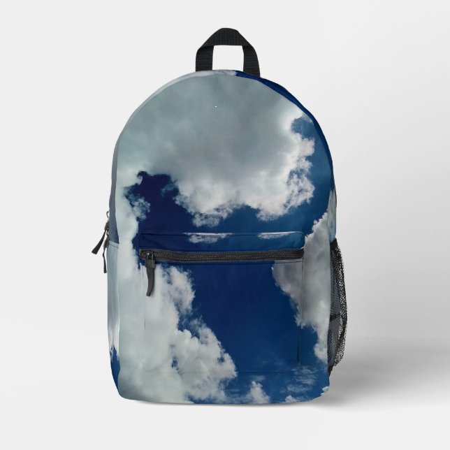 A curve in the clouds bedruckter rucksack (Vorderseite)
