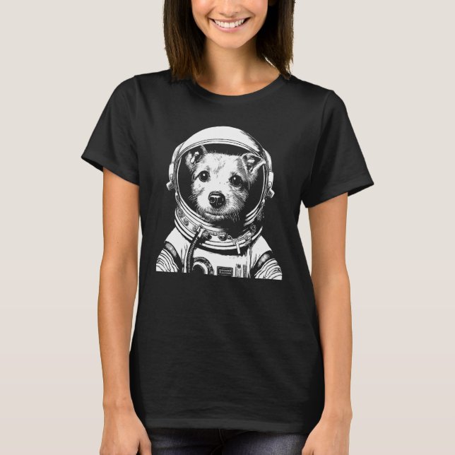 A Dog Astronaut in Space Illustration For Dog Mom  T-Shirt (Vorderseite)