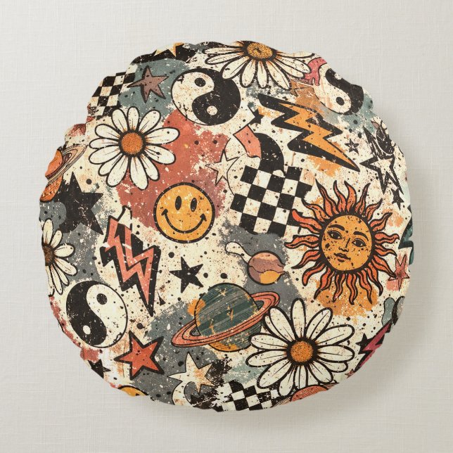 A fun retro 90s pattern featuring cheerful happy f rundes kissen (Vorderseite)