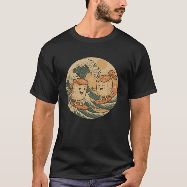 A Funny Rice Sushi Catching Waves T-Shirt (Vorderseite)