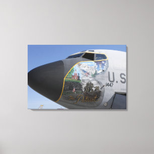 A KC-135 Stratotankervorführung patriotische Nase Leinwanddruck