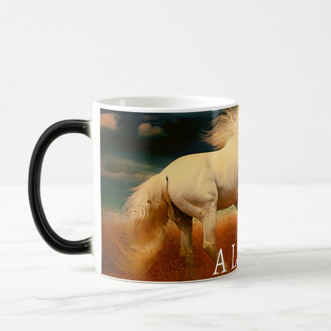 A Land Far Away reveal mug Verwandlungstasse (Links)