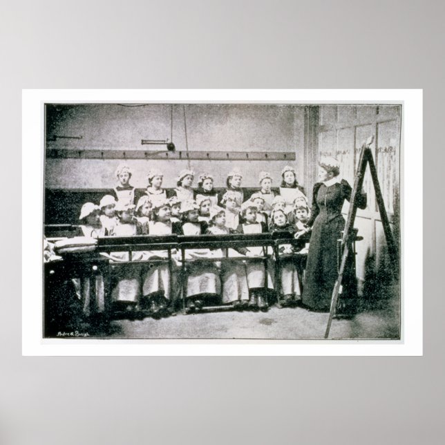A Lesson in Domestic Science (b&w foto) Poster (Vorne)