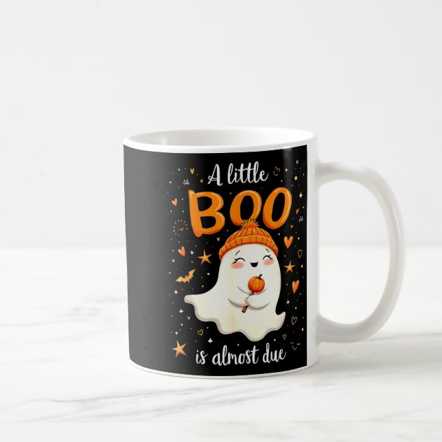 A Little Boo Is Almost Due Expecting Mom Halloween Kaffeetasse (Rechts)