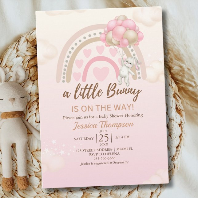 A Little Bunny is on the Way Baby Shower Girl Einladung (Von Creator hochgeladen)