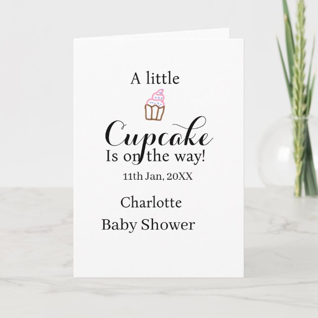A little cupcake is on its way baby shower name da karte (Vorderseite)