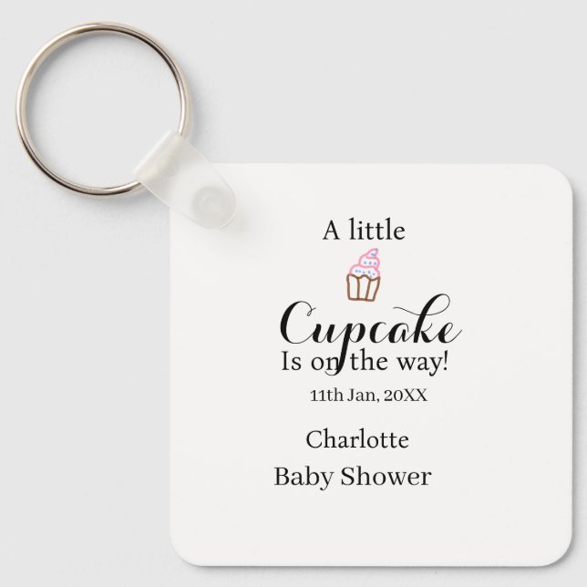 A little cupcake is on its way baby shower name da schlüsselanhänger (Vorderseite)