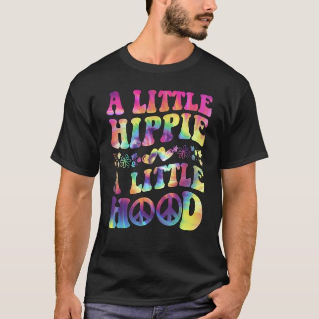A Little Hippie A Little Hood Tie Dye Peace T-Shirt (Vorderseite)