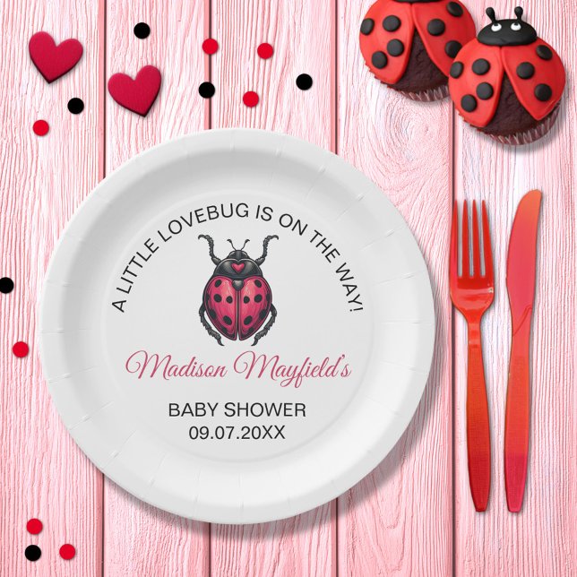 A Little Love Bug Is On The Way Ladybug Paper Plat Pappteller (Von Creator hochgeladen)