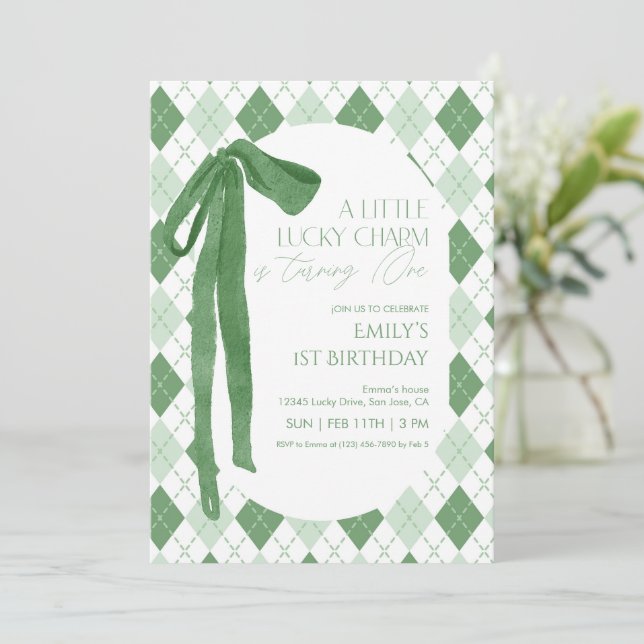 A Little Lucky Charm Is Turning One Invitation Einladung (Stehend Vorderseite)