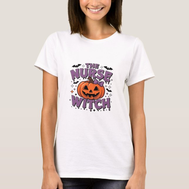 A playful design featuring a pumpkin witch with a  T-Shirt (Vorderseite)
