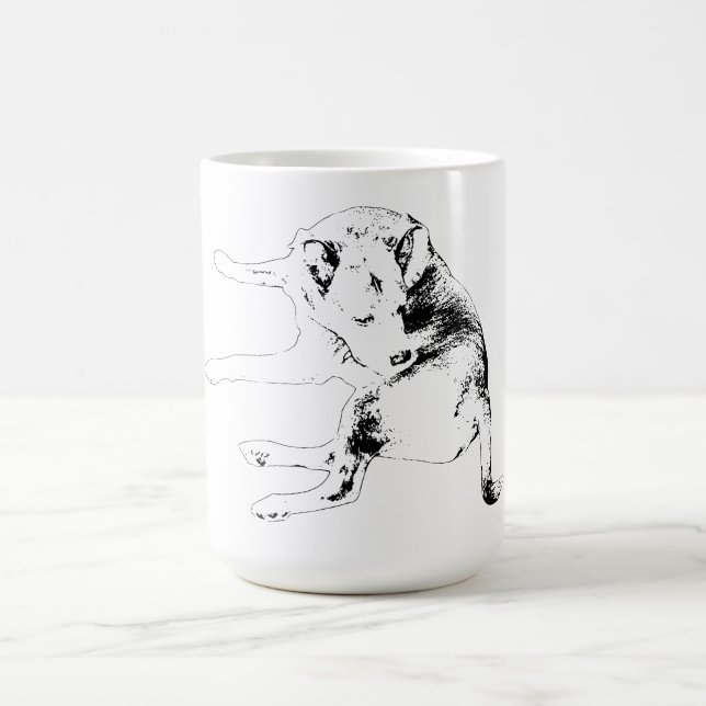 A playful scratch pose brings a light, fun spirit  kaffeetasse (Mittel)