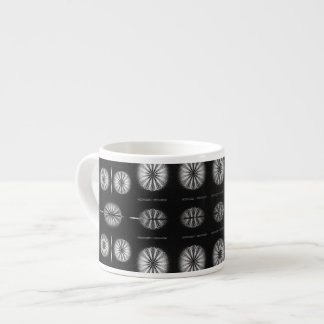 A Pour la Plenty - B&W Demitasse Espressotasse